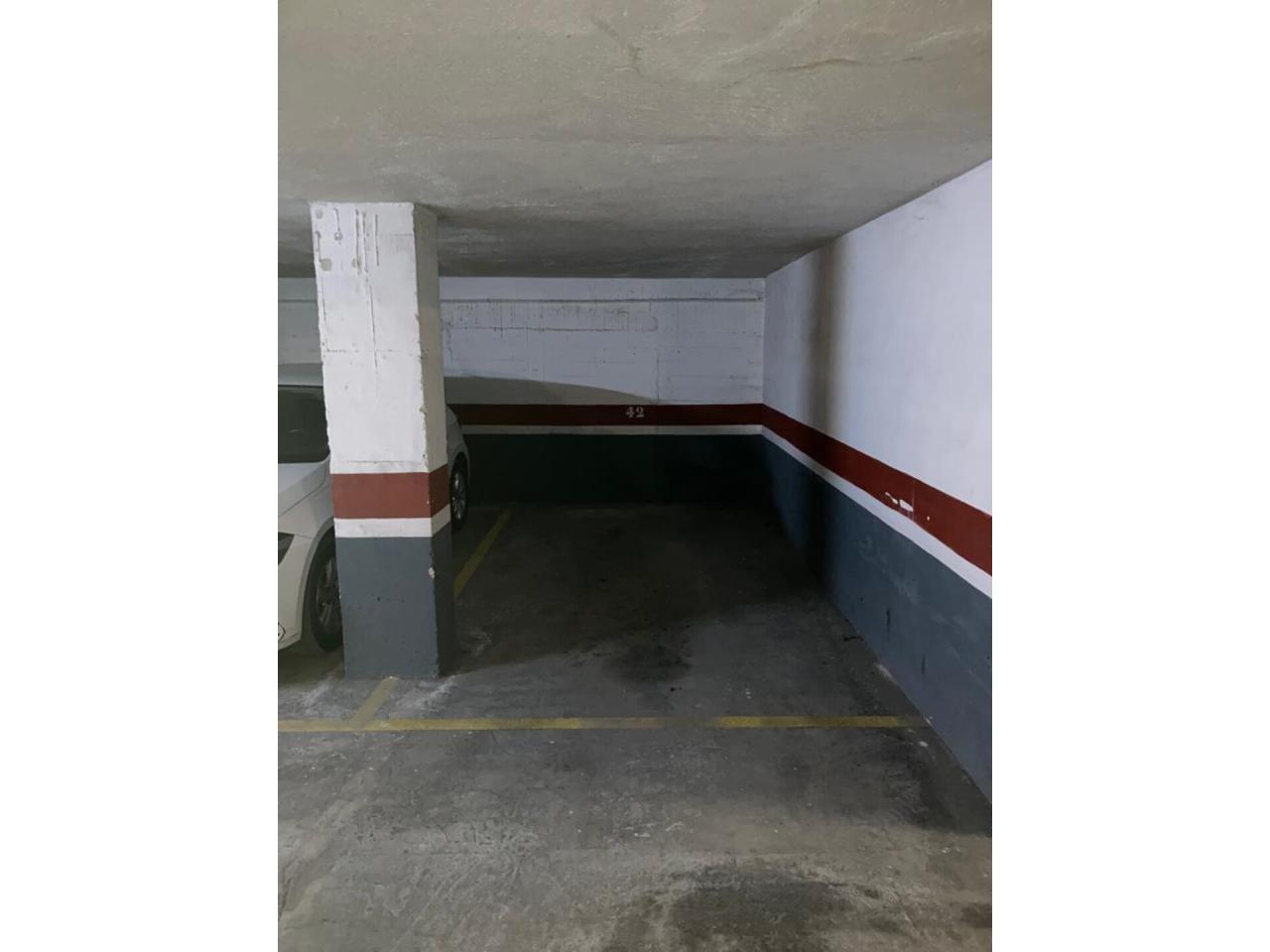 Tortosa Ed. Orleans - Parking en Venta - Exp:14057: Inmuebles de Fincas Baix Ebre Tortosa Ed. Orleans - Parking en Venta - Exp:14057: Inmuebles de Fincas Baix Ebre