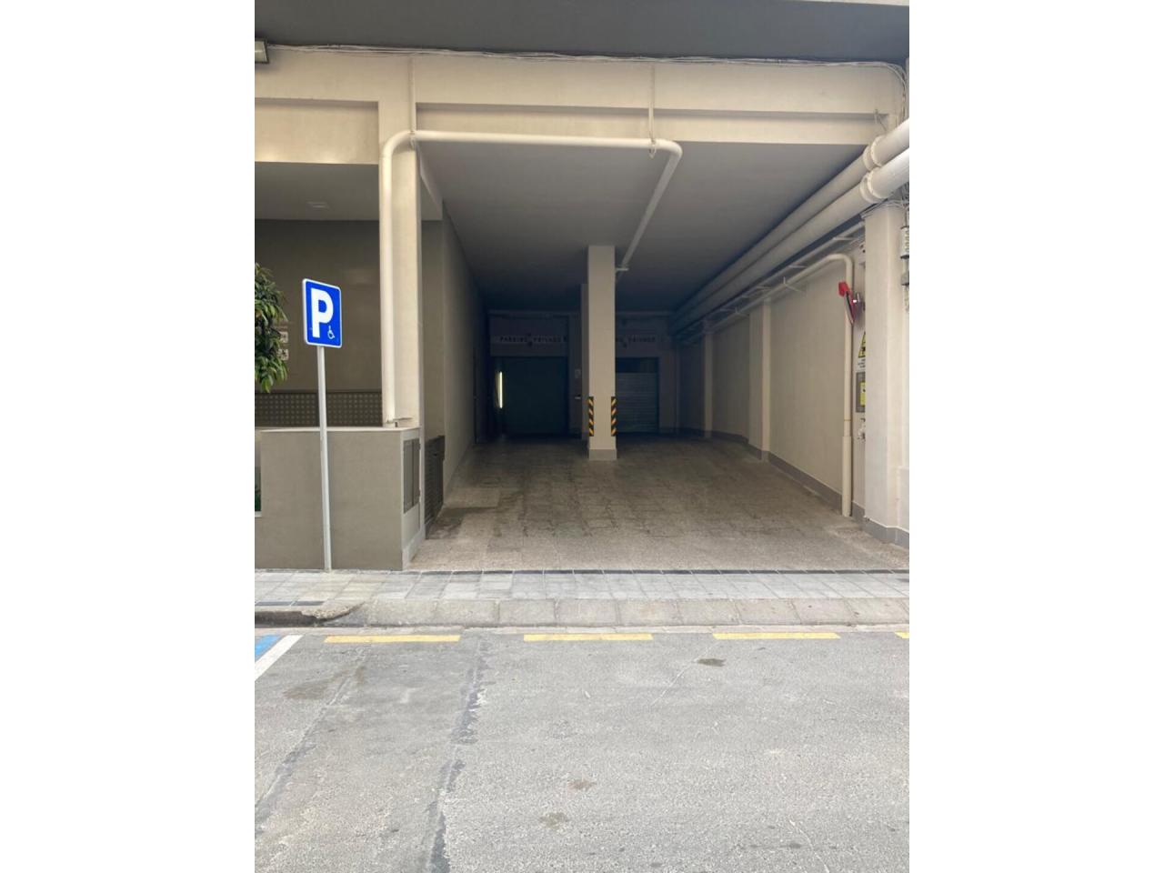 Tortosa Ed. Orleans - Parking en Venta - Exp:14057: Inmuebles de Fincas Baix Ebre Tortosa Ed. Orleans - Parking en Venta - Exp:14057: Inmuebles de Fincas Baix Ebre