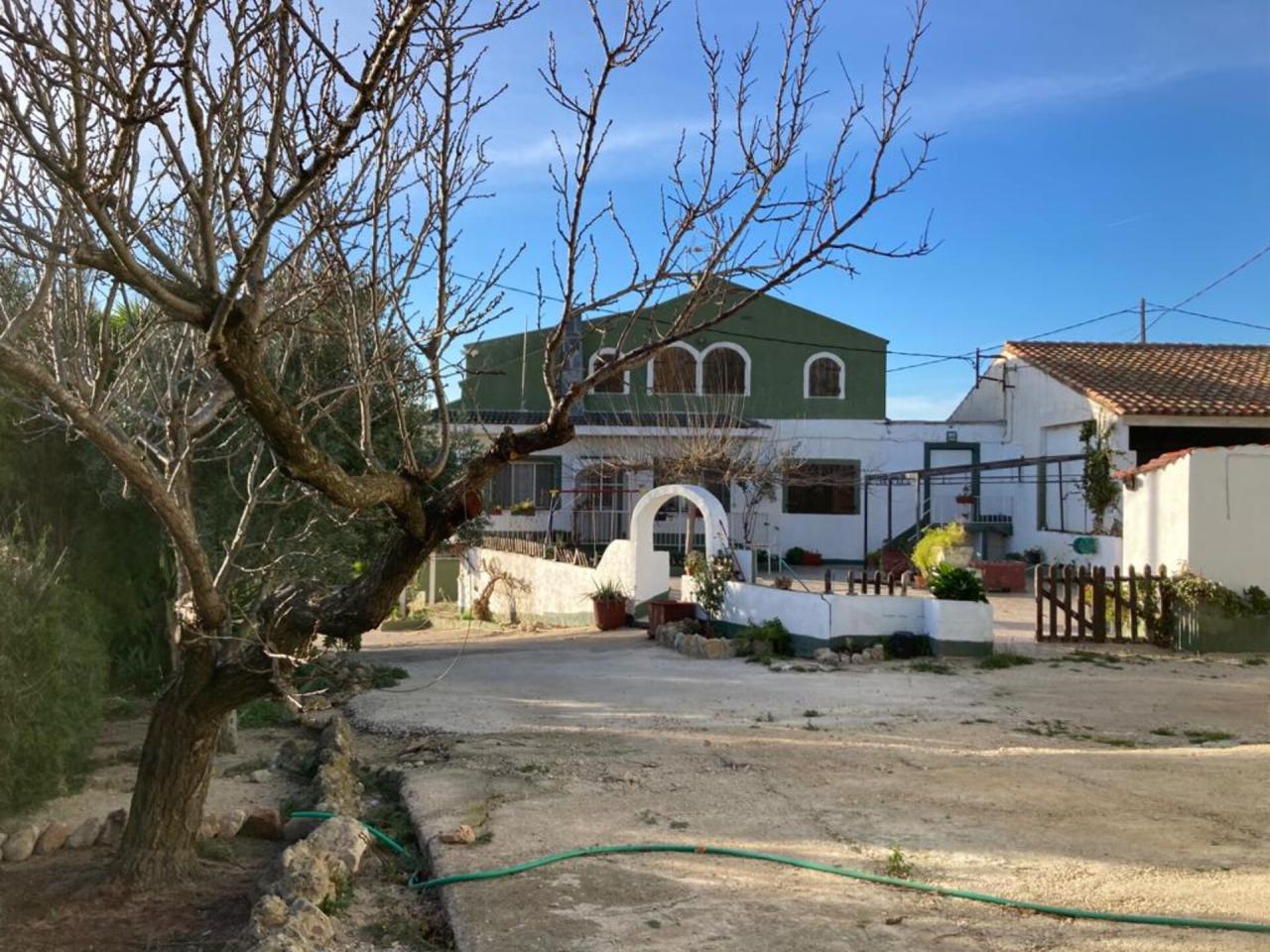 Campredó - Chalet + 2 Naves en Venta - Exp:13053: Inmuebles de Fincas Baix Ebre Campredó - Chalet + 2 Naves en Venta - Exp:13053: Inmuebles de Fincas Baix Ebre