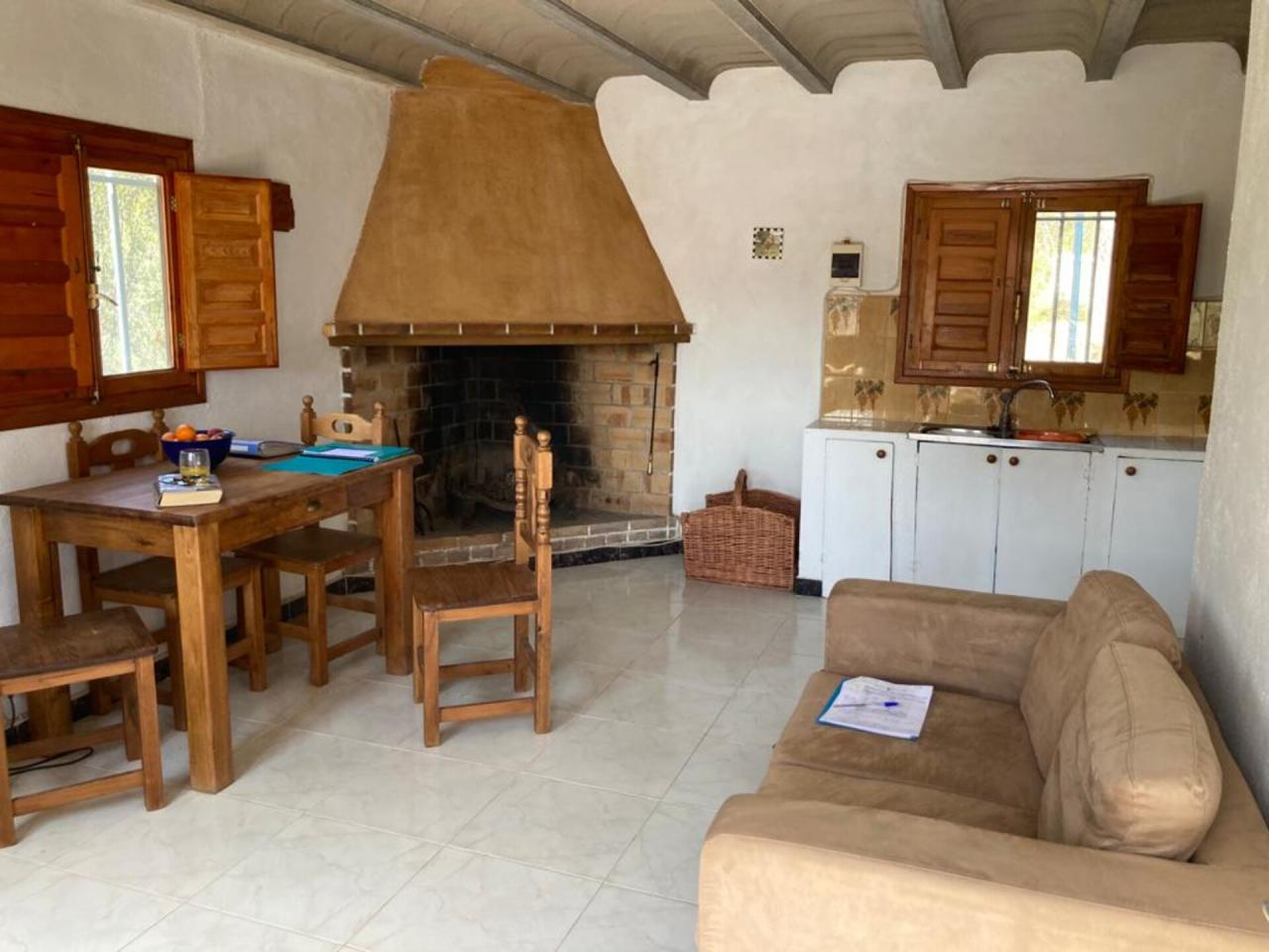 Benifallet Bassa Roja - Chalet Rústico en Venta - Exp:17044: Inmuebles de Fincas Baix Ebre Benifallet Bassa Roja - Chalet Rústico en Venta - Exp:17044: Inmuebles de Fincas Baix Ebre