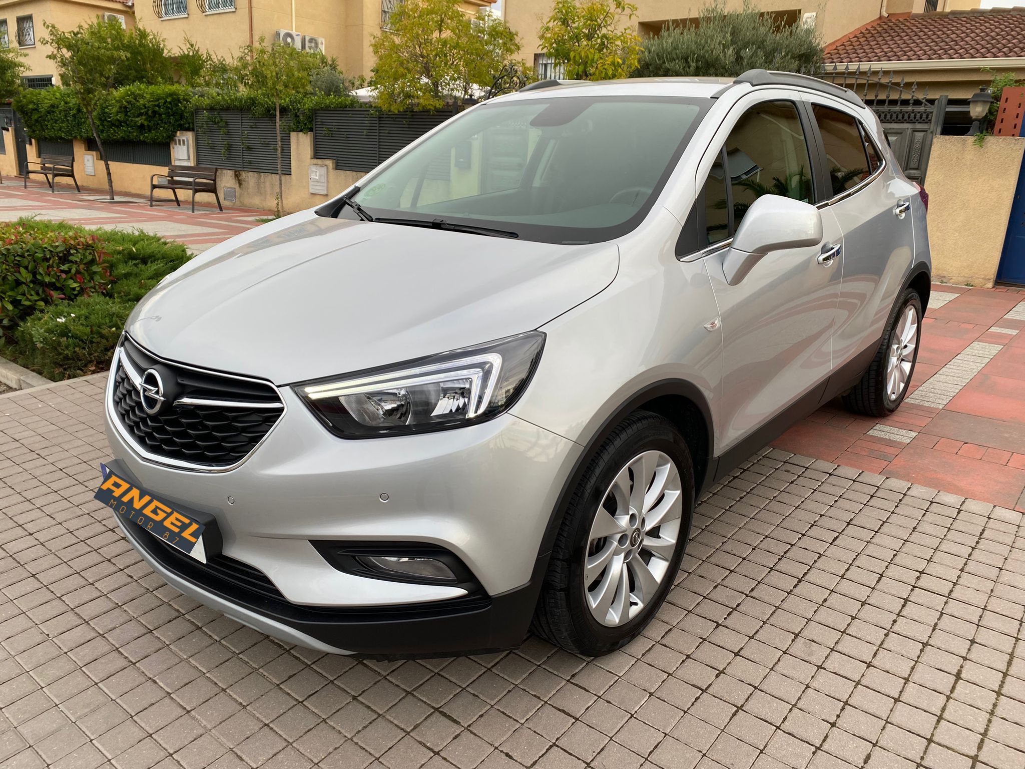 OPEL MOKKA X EXCELLENCE: Catálogo y Servicios de Ángel Motor 87 OPEL MOKKA X EXCELLENCE: Catálogo y Servicios de Ángel Motor 87