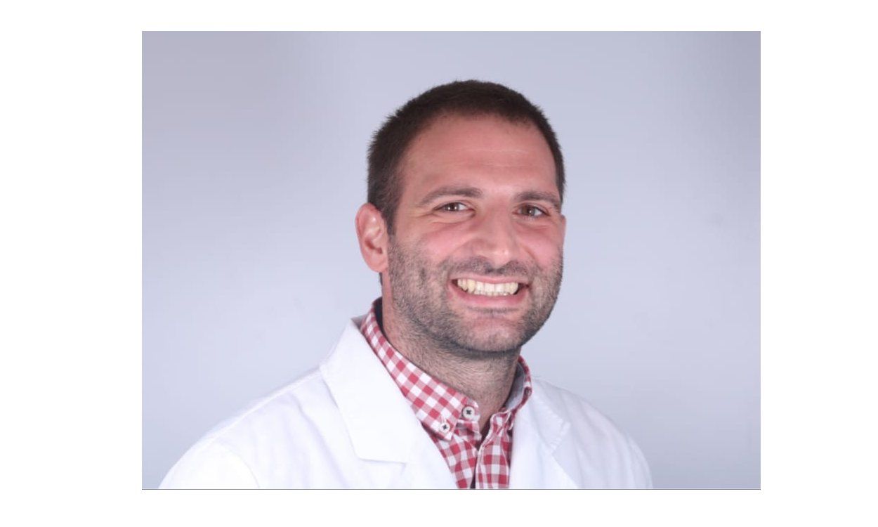 Dr. Jordi Tomàs Aliberas : Tratamientos y personal de Clínica Dental Molí Dr. Jordi Tomàs Aliberas : Tratamientos y personal de Clínica Dental Molí