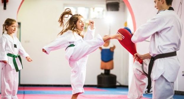 Taekwondo: Servicios de Yemukwan Almería Taekwondo: Servicios de Yemukwan Almería