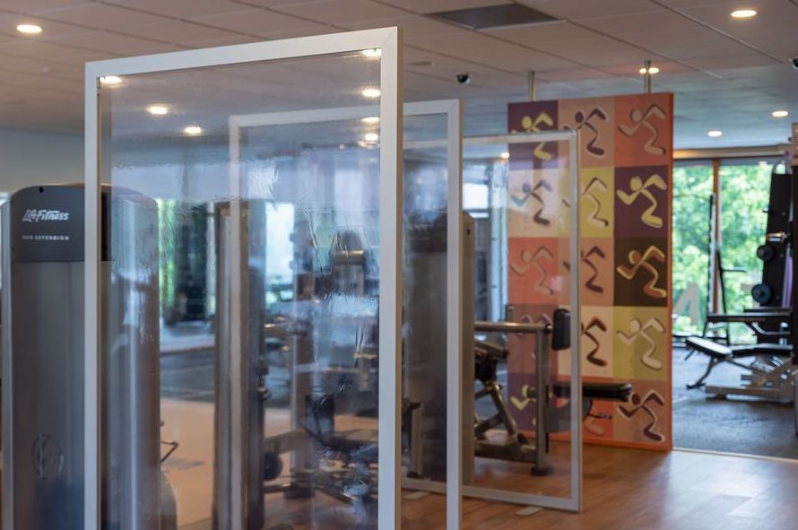 MAMPARAS Y CORTINAS PROTECCION: CATÁLOGO DE PRODUCTOS Y SERVIC de Dos Eventos MAMPARAS Y CORTINAS PROTECCION: CATÁLOGO DE PRODUCTOS Y SERVIC de Dos Eventos