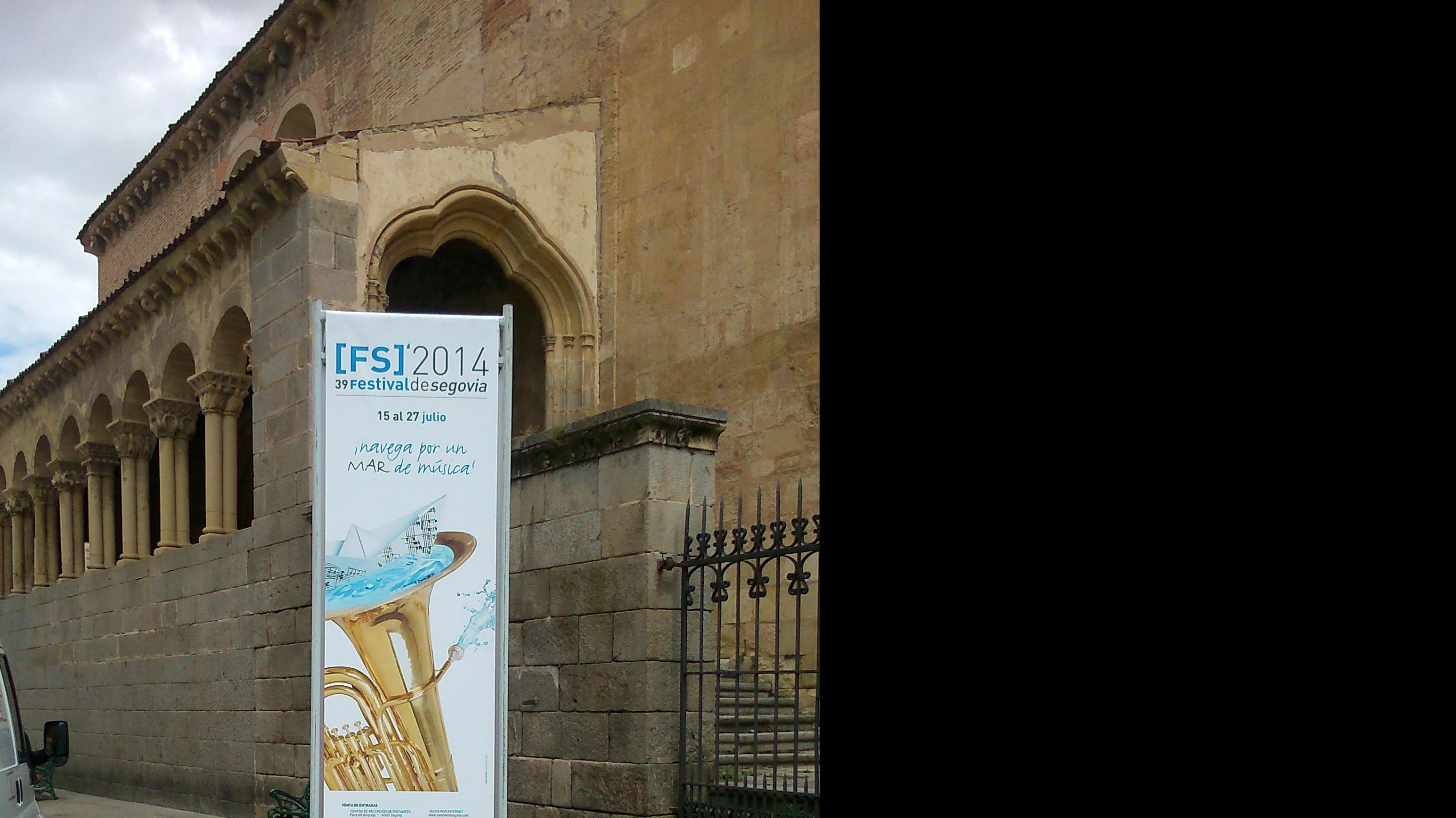 COLOCACIÓN SOPORTES PUBLICITARIOS: CATÁLOGO DE PRODUCTOS Y SERVIC de Dos Eventos COLOCACIÓN SOPORTES PUBLICITARIOS: CATÁLOGO DE PRODUCTOS Y SERVIC de Dos Eventos
