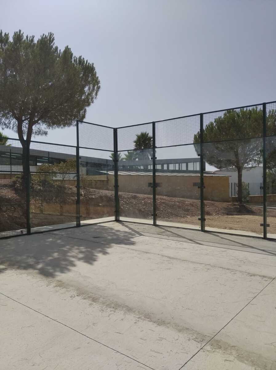 Instalaciones deportivas: Productos y Servicios de Mallas Aroa Instalaciones deportivas: Productos y Servicios de Mallas Aroa