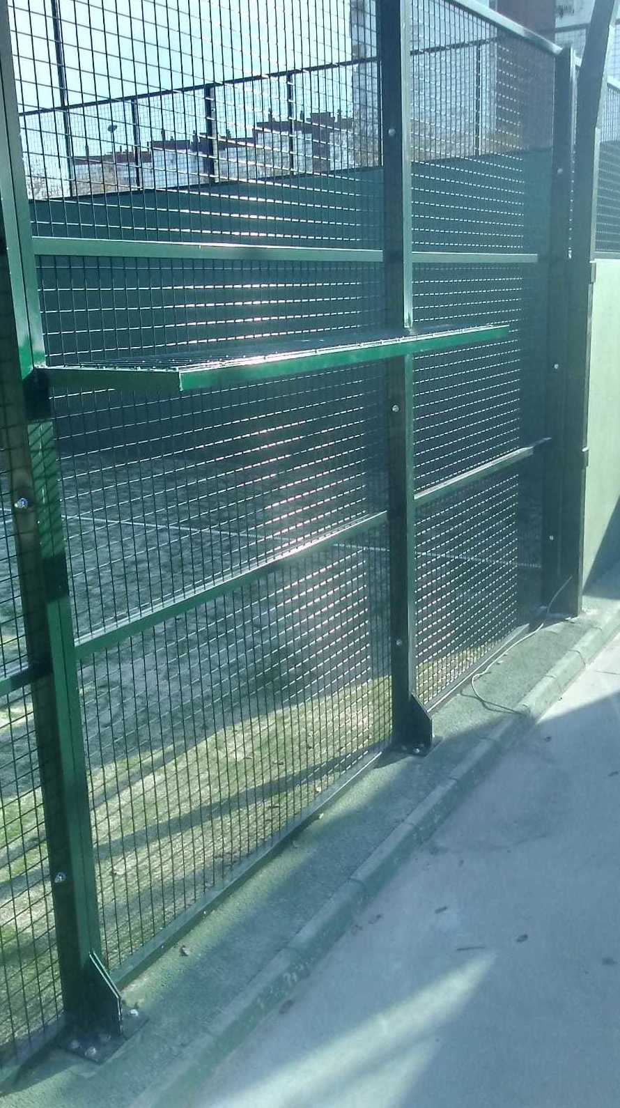 Instalaciones deportivas: Productos y Servicios de Mallas Aroa Instalaciones deportivas: Productos y Servicios de Mallas Aroa