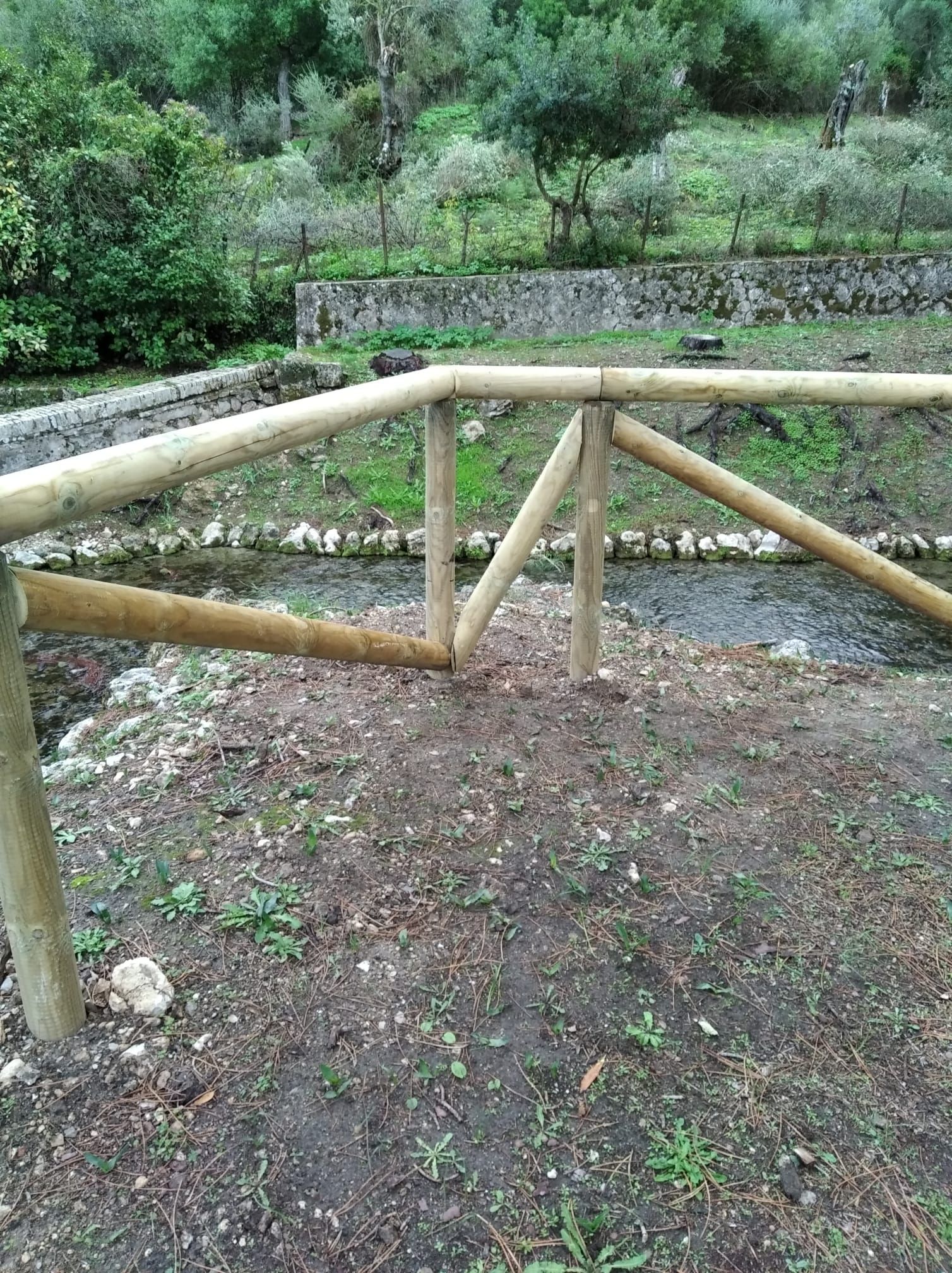 Malla metálica simple torsión: Productos y Servicios de Mallas Aroa Malla metálica simple torsión: Productos y Servicios de Mallas Aroa
