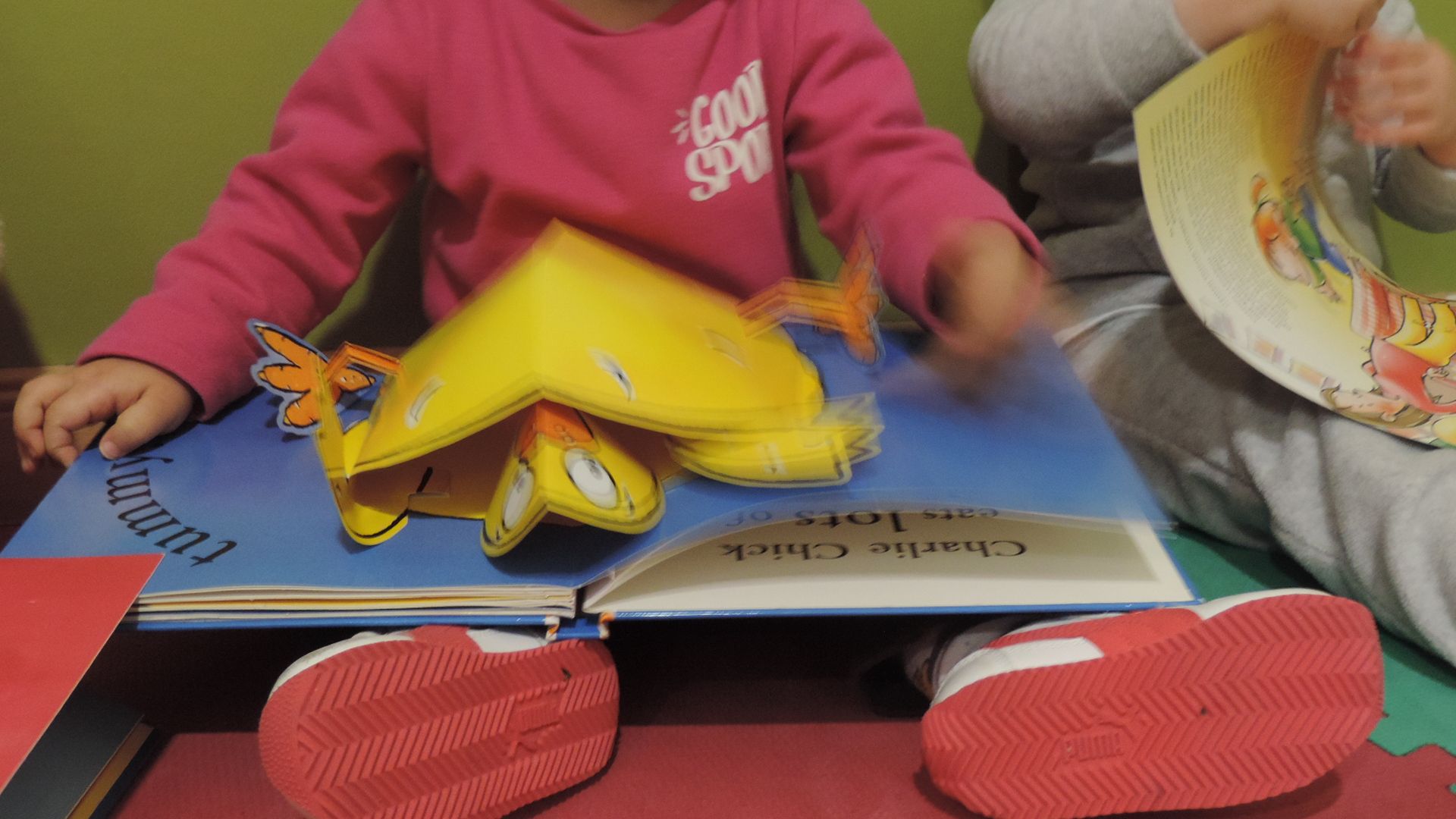 Bliblioteca e intercambio de libros: Servicios de Los Pequeñitos Escuela Infantil Bliblioteca e intercambio de libros: Servicios de Los Pequeñitos Escuela Infantil