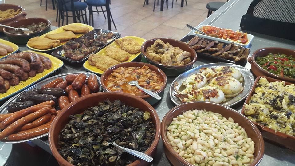 Menús diarios: Cocina casera de Restaurante La Cantonada Menús diarios: Cocina casera de Restaurante La Cantonada