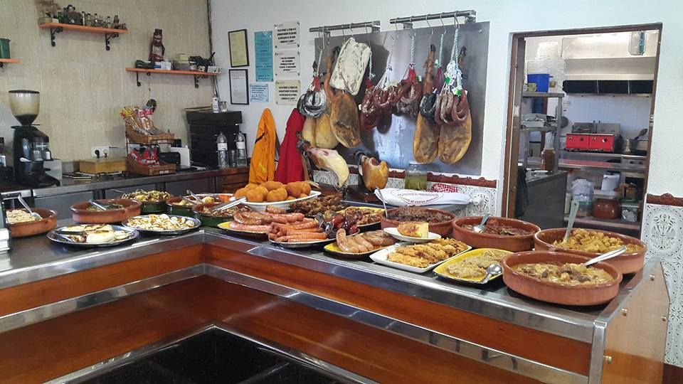 Platos combinados: Cocina casera de Restaurante La Cantonada Platos combinados: Cocina casera de Restaurante La Cantonada