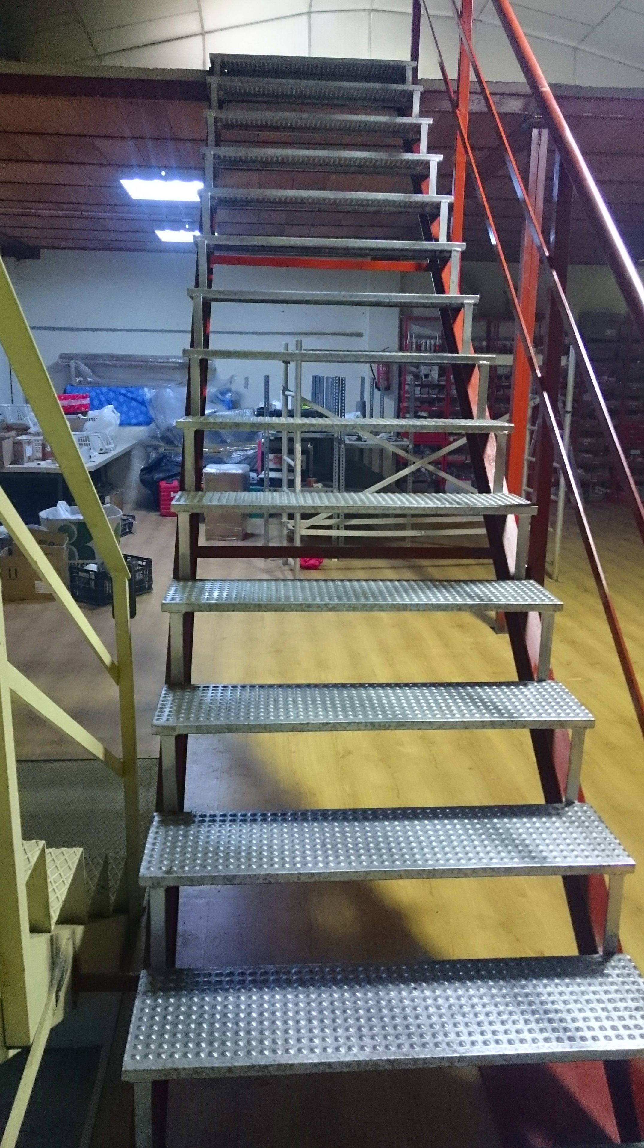 Escalera ligera Escalera ligera