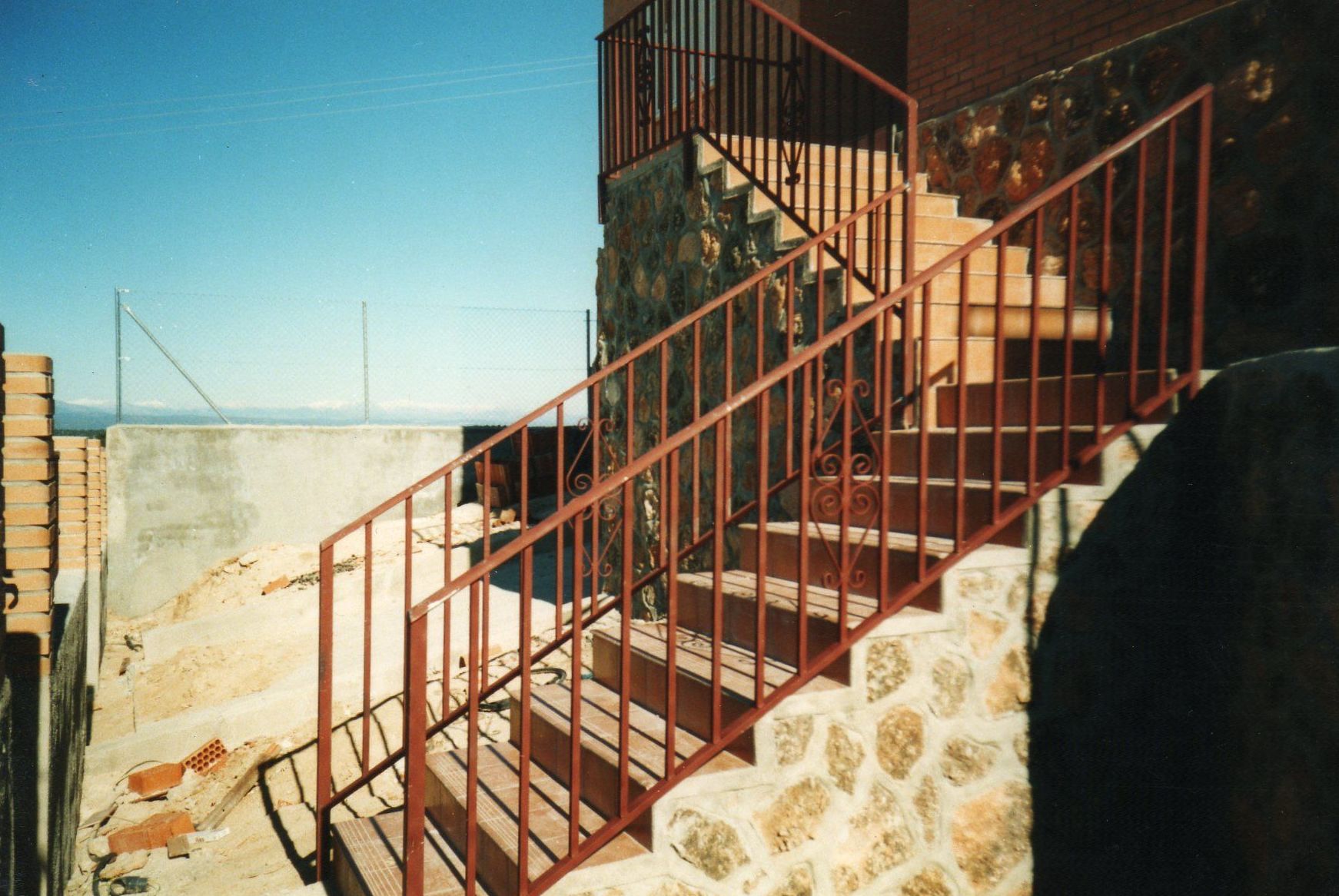 Barandilla de escalera. Barandilla de escalera.