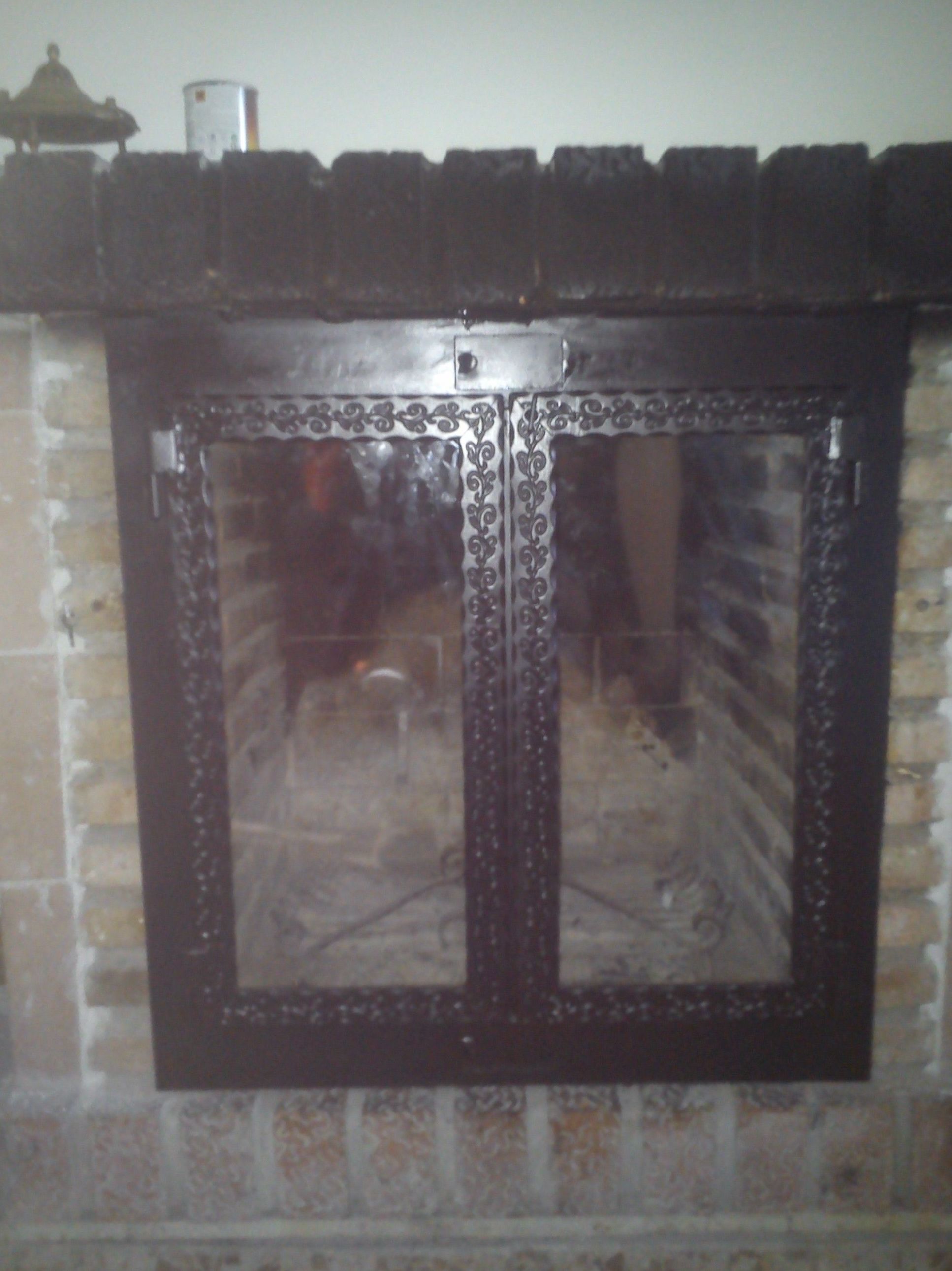 Frentes de chimenea acristalados. Frentes de chimenea acristalados.