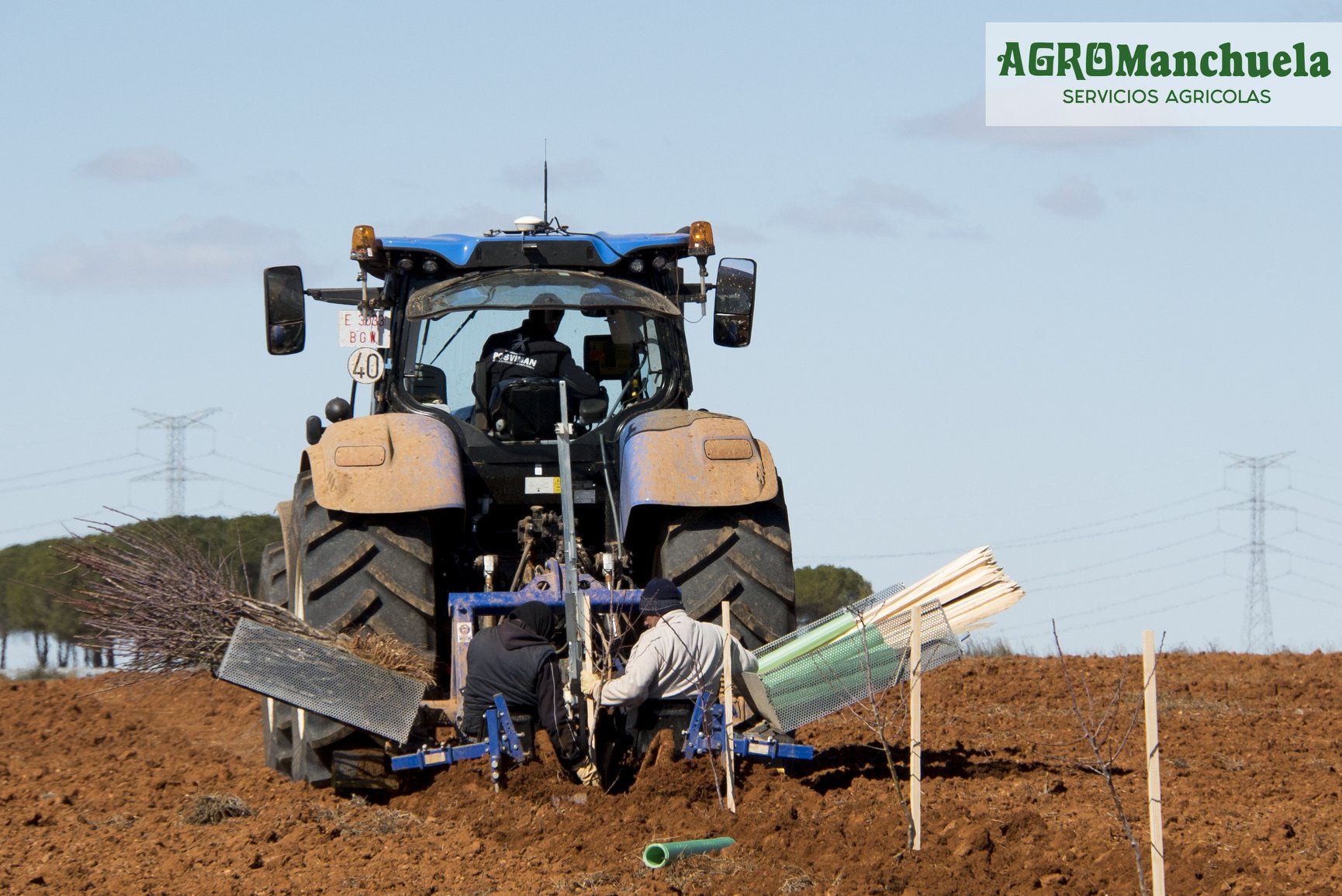Sistema de mecanización en la plantación: Servicios de AGROManchuela Sistema de mecanización en la plantación: Servicios de AGROManchuela