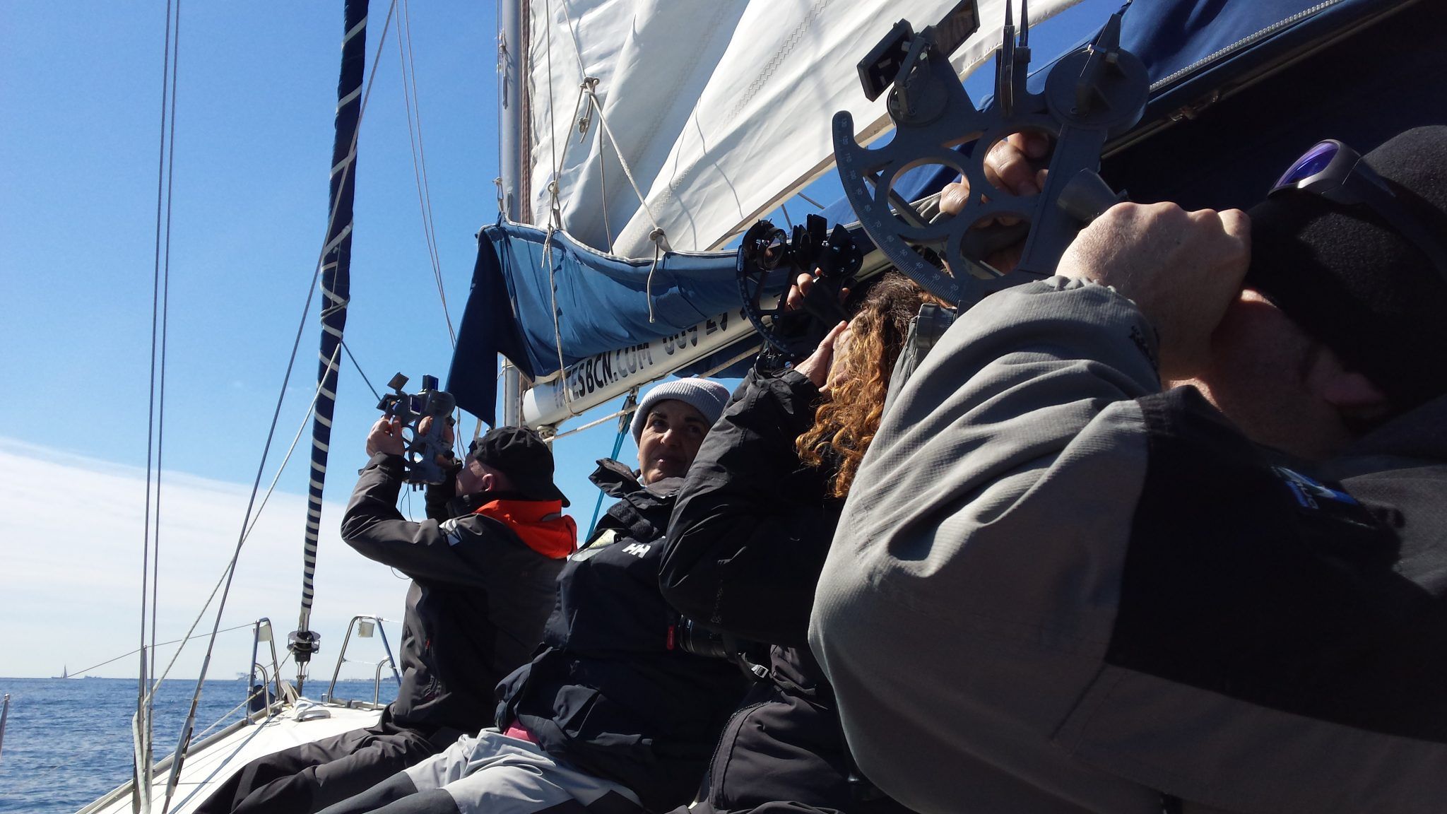 Sextant sailing course adapted to: PNB, PER, PY, CY AND PPER: Services de Catamarán Marhaba Sextant sailing course adapted to: PNB, PER, PY, CY AND PPER: Services de Catamarán Marhaba