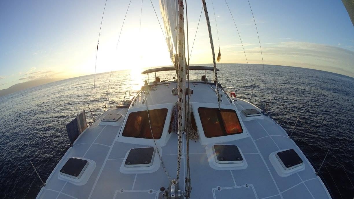 Technical data: Services de Catamarán Marhaba Technical data: Services de Catamarán Marhaba