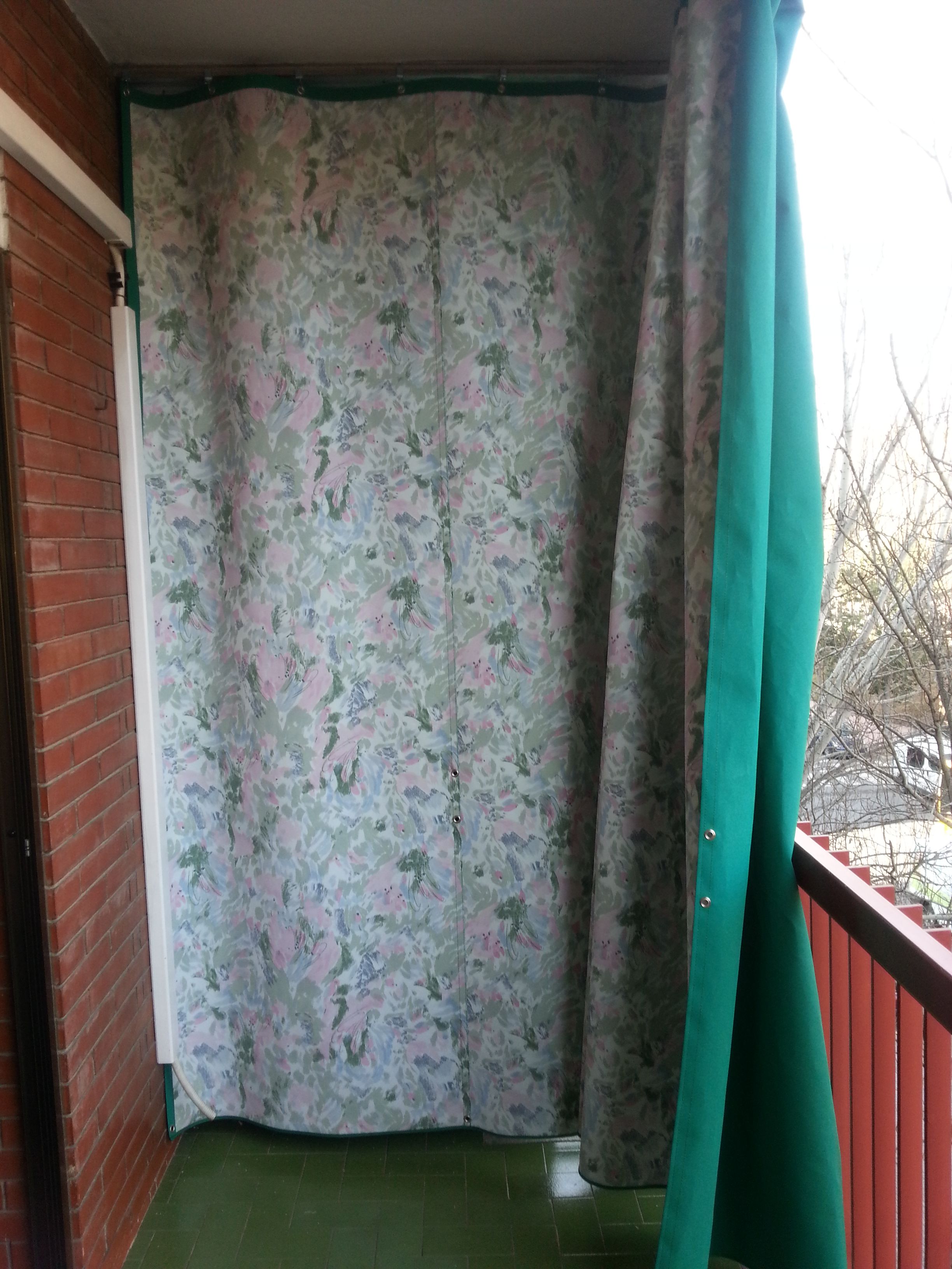 Toldo modelo cortina: Servicios de Toldos Novasol Toldo modelo cortina: Servicios de Toldos Novasol