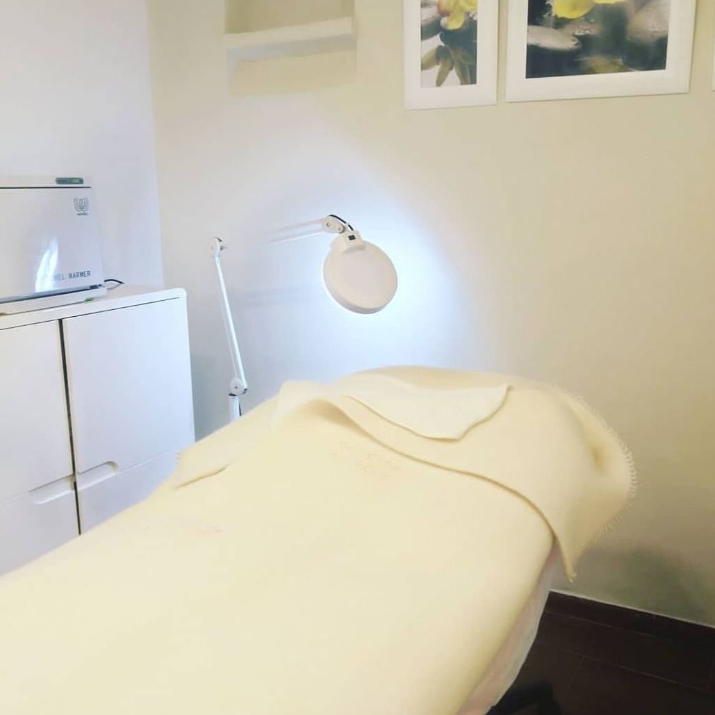 Limpieza de cutis basica.: Servicios de Duoestetica Limpieza de cutis basica.: Servicios de Duoestetica
