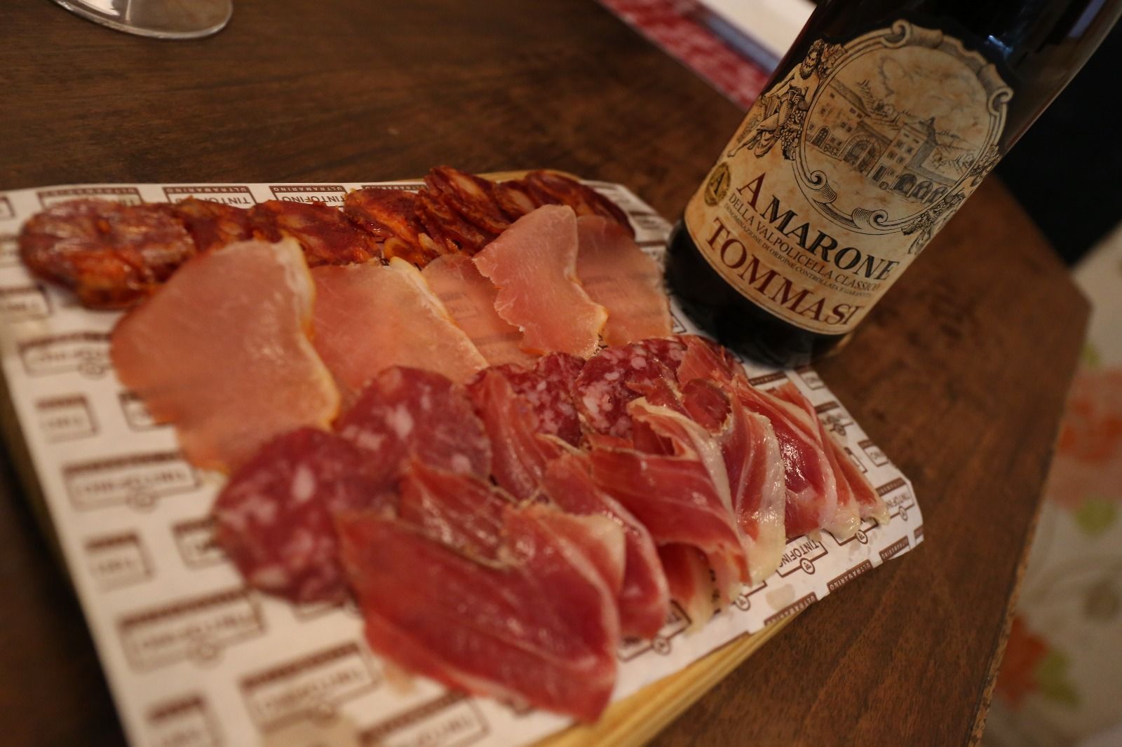 Tablas: Carta de Tinto Fino Ultramarino Tablas: Carta de Tinto Fino Ultramarino