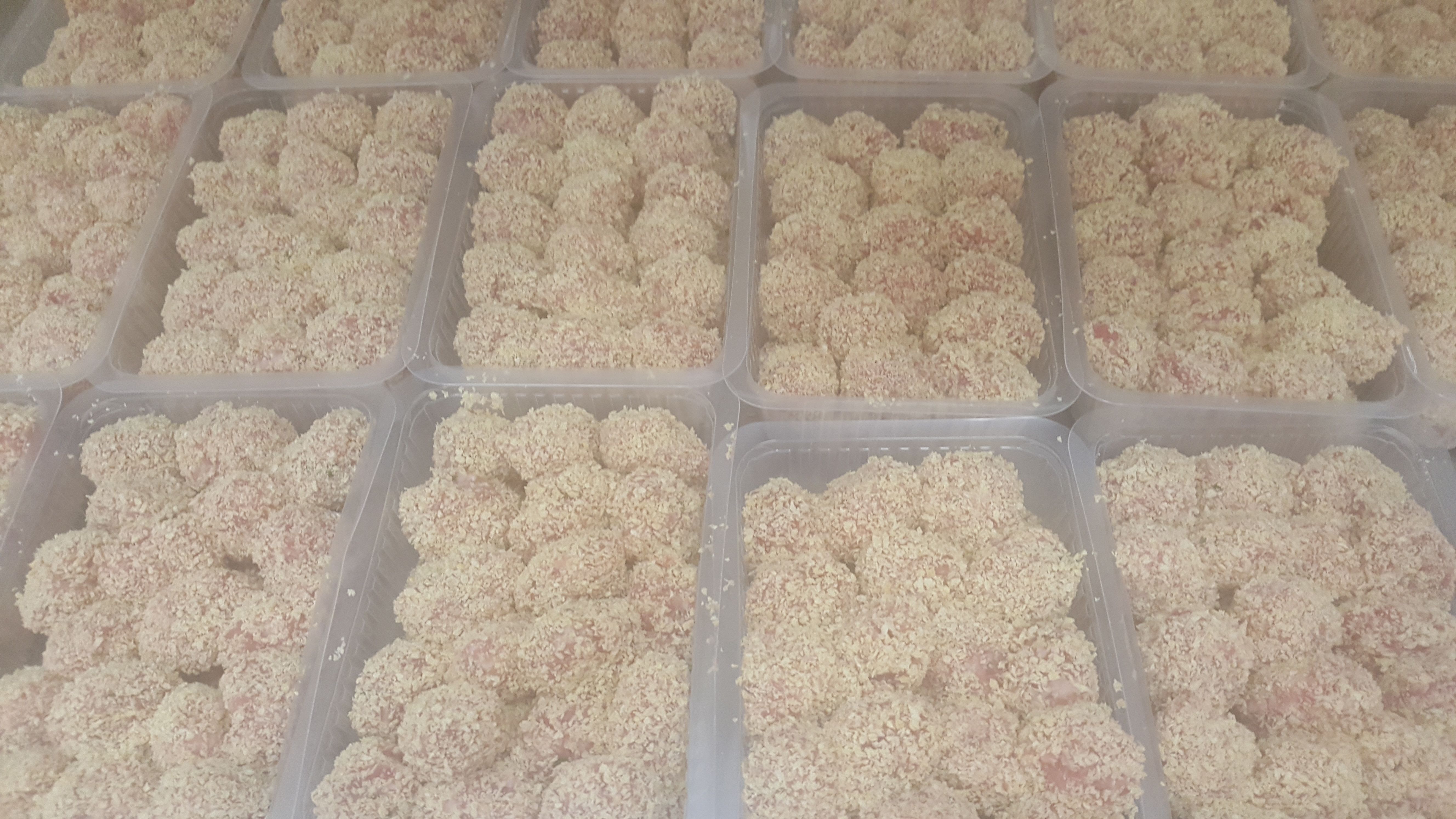 Albóndigas de cerdo: Productos de Cárnicas Carmona Albóndigas de cerdo: Productos de Cárnicas Carmona