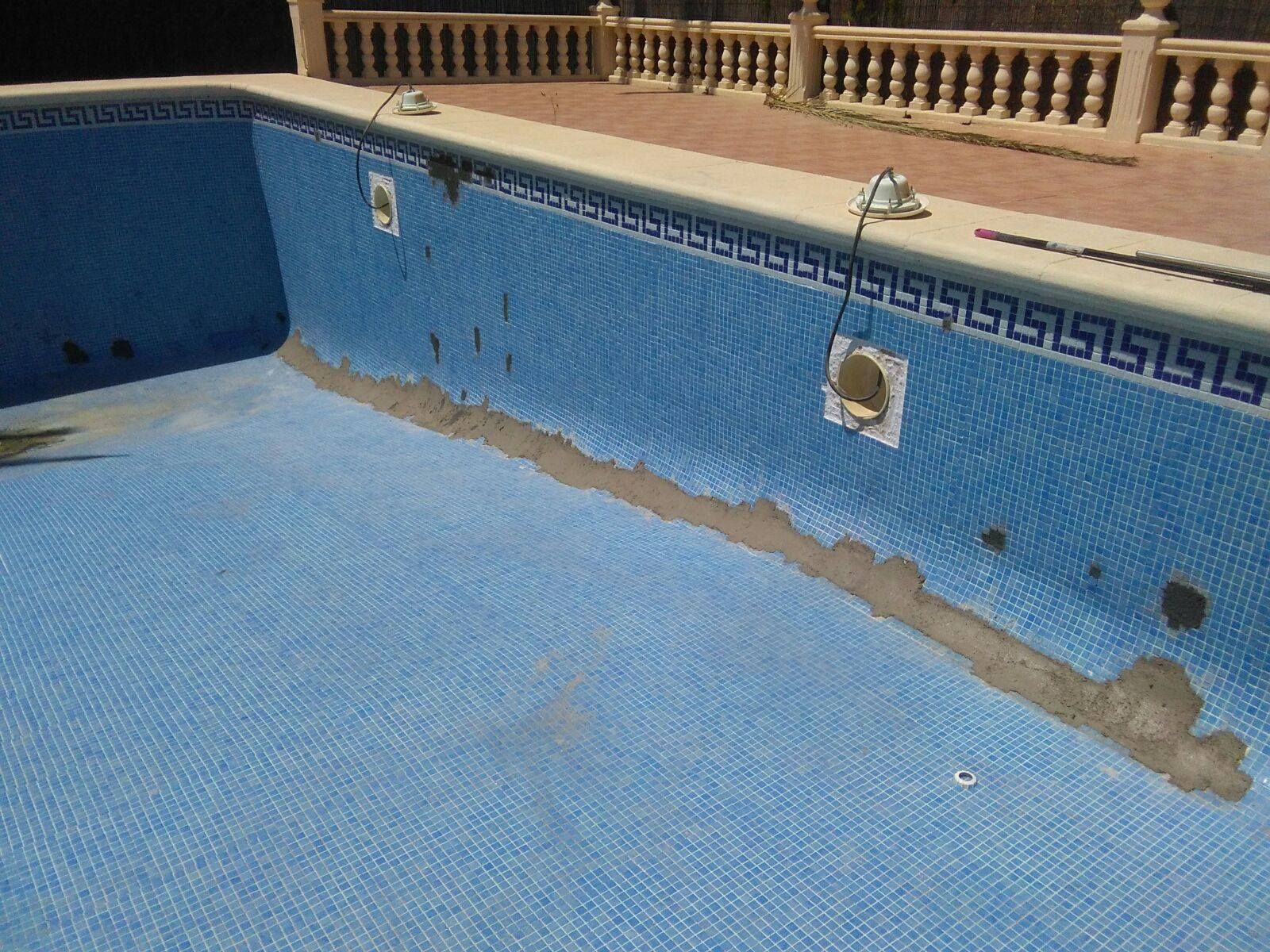 Rehabilitación de piscinas: Servicos de Aiguanet Garden & Pool Rehabilitación de piscinas: Servicos de Aiguanet Garden & Pool