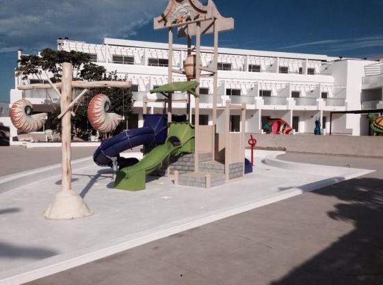 Piscinas infantiles: Servicios de Piscinas y Plastificados Anhara S.L. Piscinas infantiles: Servicios de Piscinas y Plastificados Anhara S.L.