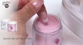 Manicura dip: Tratamientos y Productos de Chic Beauty Center Manicura dip: Tratamientos y Productos de Chic Beauty Center