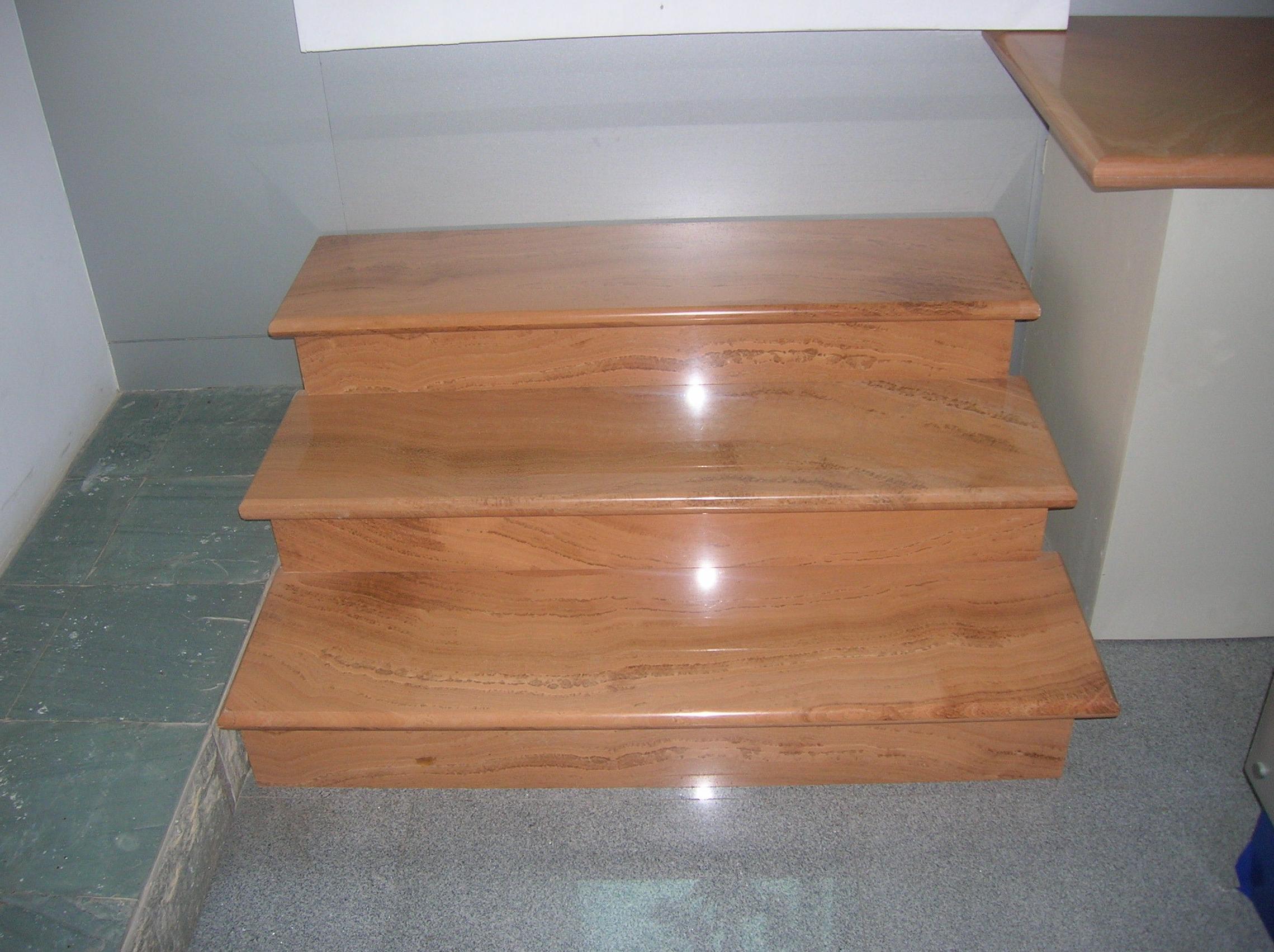 Escalera de mármol madera