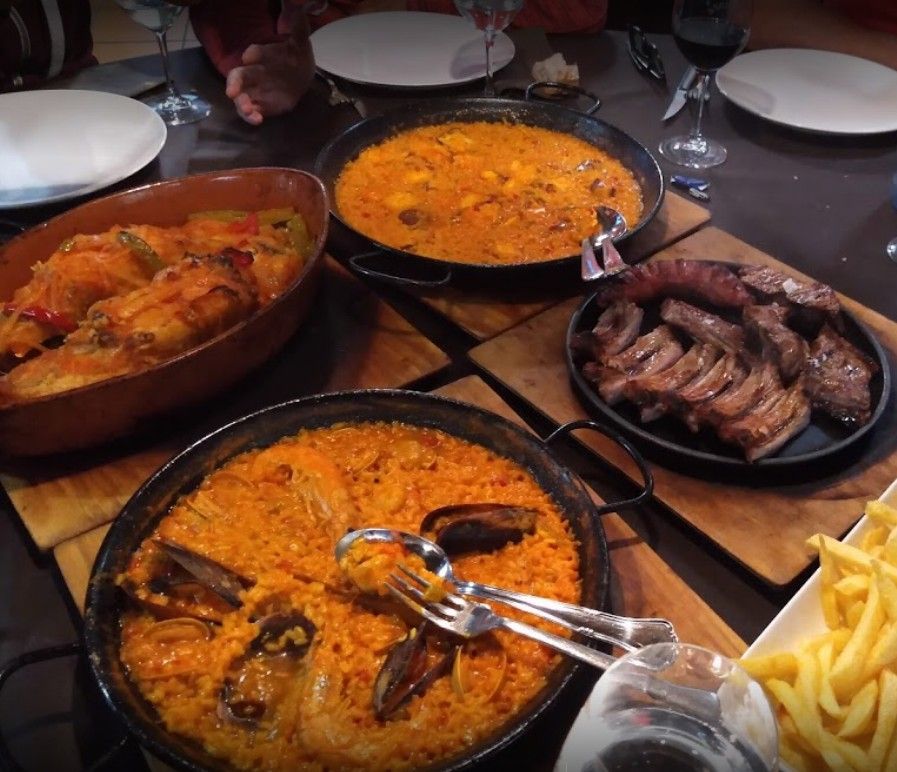 Pastas y arroces (para 2 personas): Carta de Restaurante Asador O Alpendre Pastas y arroces (para 2 personas): Carta de Restaurante Asador O Alpendre