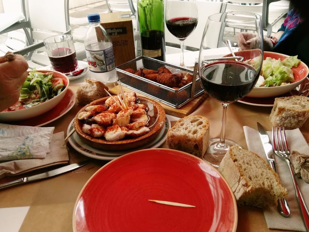 Menú diario: Carta de Restaurante Asador O Alpendre Menú diario: Carta de Restaurante Asador O Alpendre
