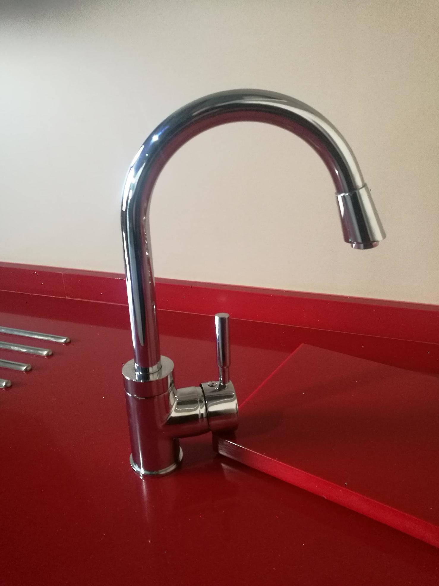 Monomando fregadero vertical GF0100 Monomando fregadero vertical GF0100