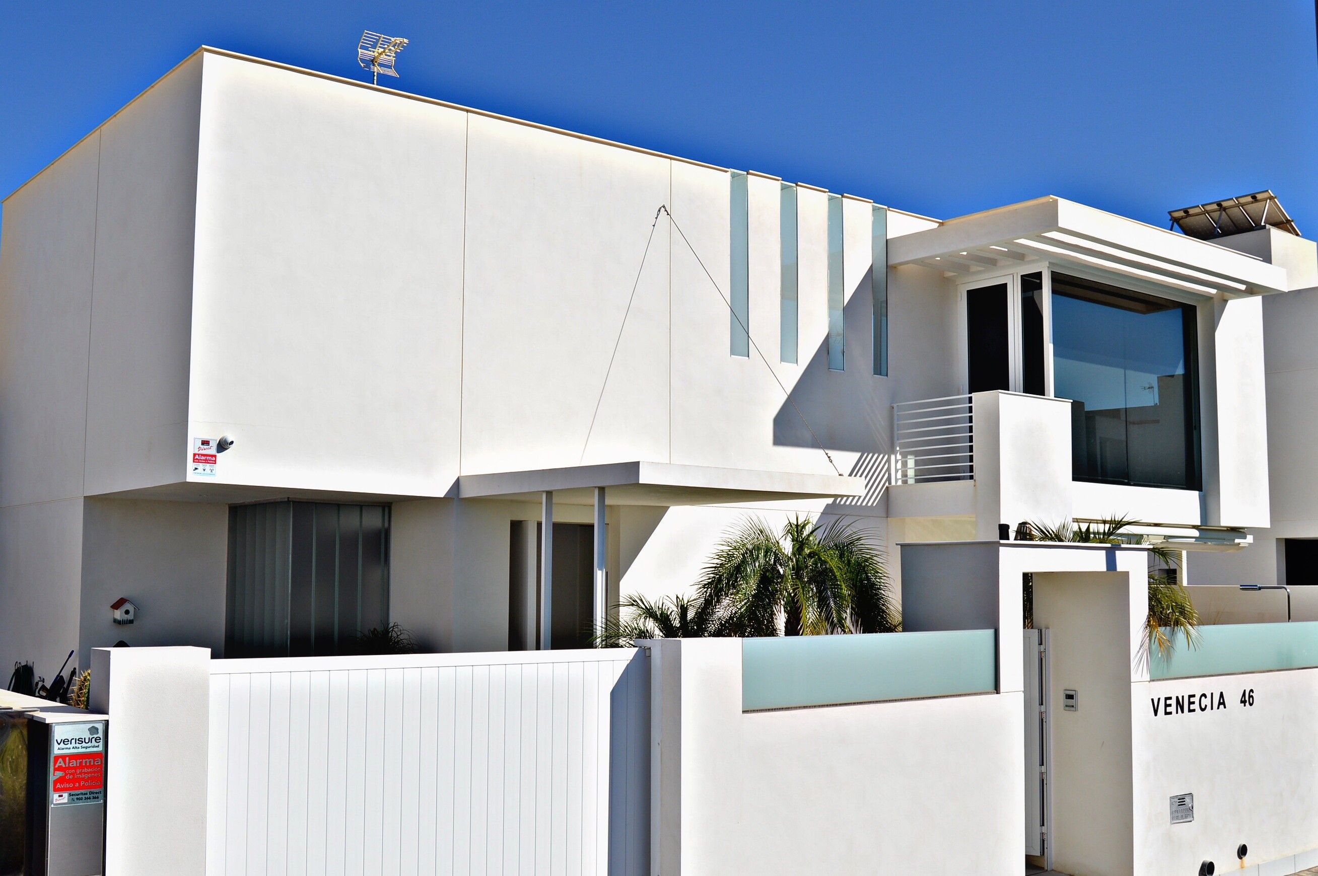 Vivienda Campoamor: Servicios de SM Despacho de Arquitectura Vivienda Campoamor: Servicios de SM Despacho de Arquitectura