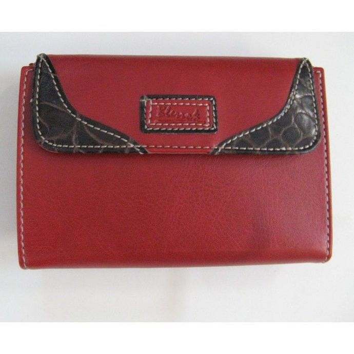 Monedero de polipiel: Productos de Zapatería Ideal Monedero de polipiel: Productos de Zapatería Ideal