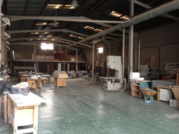 Nuestras instalaciones: Trabajos de carpintería de Talleres de carpintería Figueroa Nuestras instalaciones: Trabajos de carpintería de Talleres de carpintería Figueroa