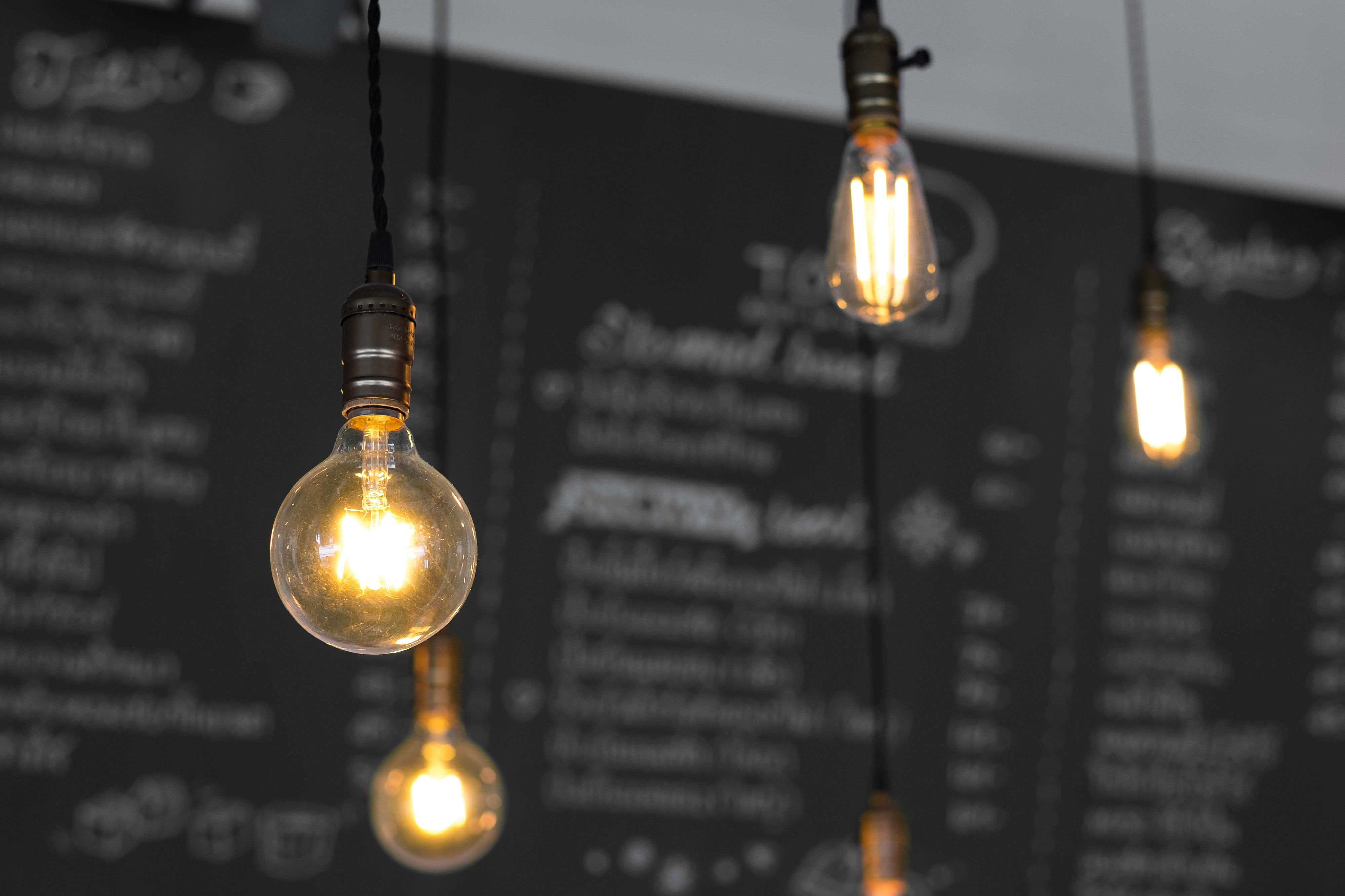 Comercios, pymes y grandes cuentas: Servicios de Luzmagas Central Comercios, pymes y grandes cuentas: Servicios de Luzmagas Central