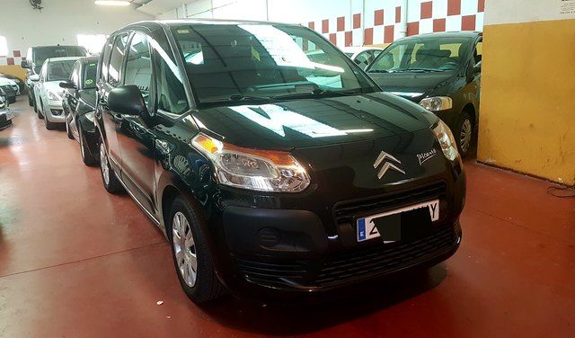 Citröen C3 Picasso 1. 6 HDi Attraction: Nuestros vehículos de Multimarca Autos RM Citröen C3 Picasso 1. 6 HDi Attraction: Nuestros vehículos de Multimarca Autos RM
