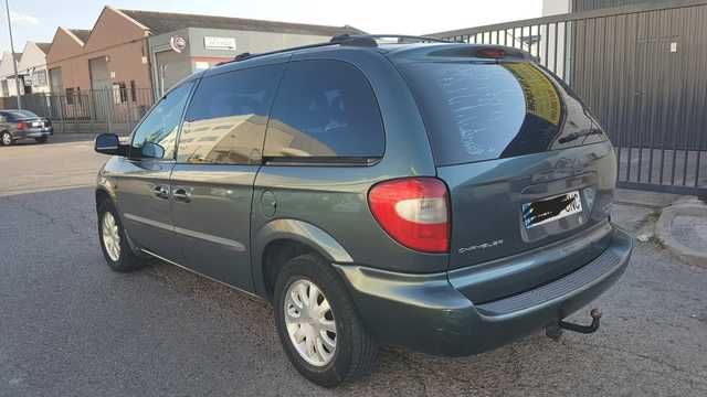 Chrysler Voyager 2. 5 crd 7 plazas: Nuestros vehículos de Multimarca Autos RM Chrysler Voyager 2. 5 crd 7 plazas: Nuestros vehículos de Multimarca Autos RM