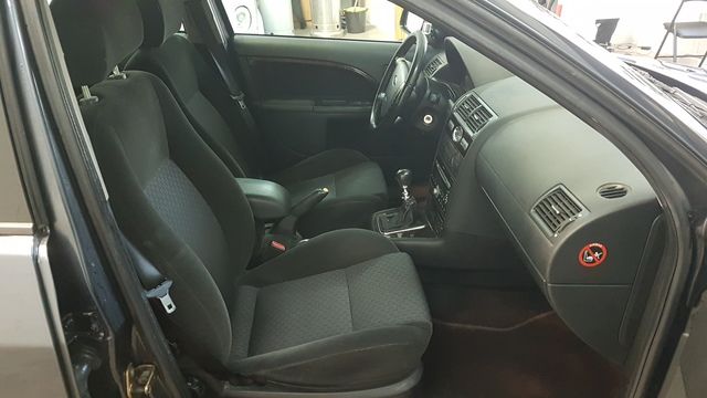 Ford Mondeo 2. 0tdci 130cv 6 velocidades: Nuestros vehículos de Multimarca Autos RM Ford Mondeo 2. 0tdci 130cv 6 velocidades: Nuestros vehículos de Multimarca Autos RM