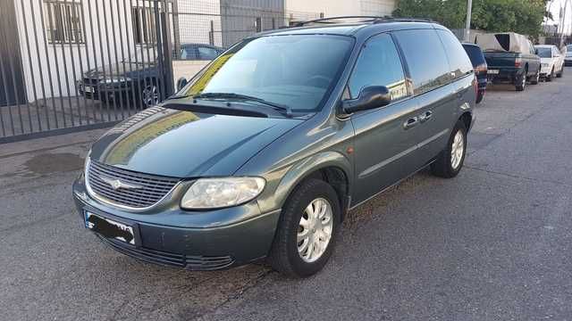 Chrysler Voyager 2. 5 crd 7 plazas: Nuestros vehículos de Multimarca Autos RM Chrysler Voyager 2. 5 crd 7 plazas: Nuestros vehículos de Multimarca Autos RM