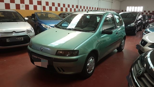 Fiat punto 1. 9d: Nuestros vehículos de Multimarca Autos RM Fiat punto 1. 9d: Nuestros vehículos de Multimarca Autos RM