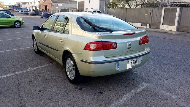 Renault Laguna 1. 9dci 110cv 6 velocidades: Nuestros vehículos de Multimarca Autos RM Renault Laguna 1. 9dci 110cv 6 velocidades: Nuestros vehículos de Multimarca Autos RM