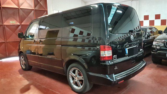 Volkswagen multivan 2. 5tdi Highline: Nuestros vehículos de Multimarca Autos RM Volkswagen multivan 2. 5tdi Highline: Nuestros vehículos de Multimarca Autos RM