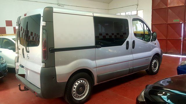 Nissan primastar 2. 5dci 140cv kombi 6 plazas: Nuestros vehículos de Multimarca Autos RM Nissan primastar 2. 5dci 140cv kombi 6 plazas: Nuestros vehículos de Multimarca Autos RM