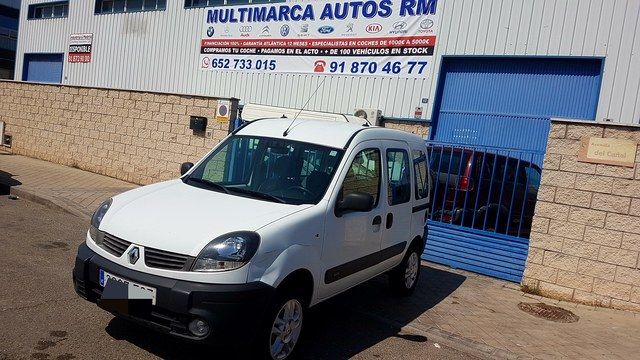 Renault Kangoo 1. 6 16v 4x4 Privileg: Nuestros vehículos de Multimarca Autos RM Renault Kangoo 1. 6 16v 4x4 Privileg: Nuestros vehículos de Multimarca Autos RM