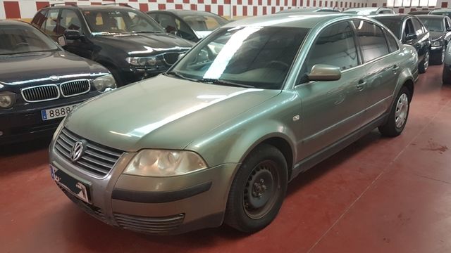 Volkswagen passat 2. 0i gasolina: Nuestros vehículos de Multimarca Autos RM Volkswagen passat 2. 0i gasolina: Nuestros vehículos de Multimarca Autos RM