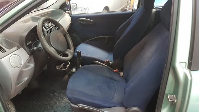 Fiat punto 1. 9d: Nuestros vehículos de Multimarca Autos RM Fiat punto 1. 9d: Nuestros vehículos de Multimarca Autos RM