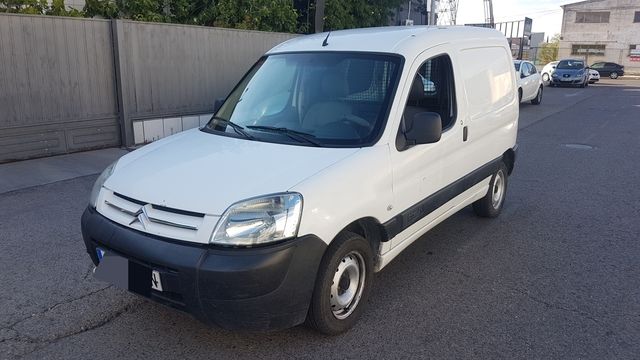 Citröen Berlingo 2. 0hdi 90 cv: Nuestros vehículos de Multimarca Autos RM Citröen Berlingo 2. 0hdi 90 cv: Nuestros vehículos de Multimarca Autos RM