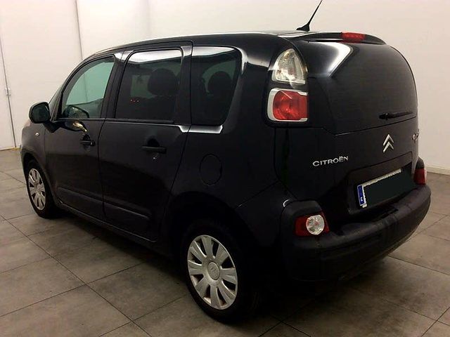 Citröen C3 Picasso 1. 6HDi Attraction: Nuestros vehículos de Multimarca Autos RM Citröen C3 Picasso 1. 6HDi Attraction: Nuestros vehículos de Multimarca Autos RM