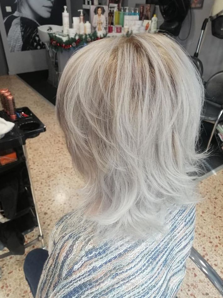 Color: Servicios de Lucian Hair&Beauty Color: Servicios de Lucian Hair&Beauty